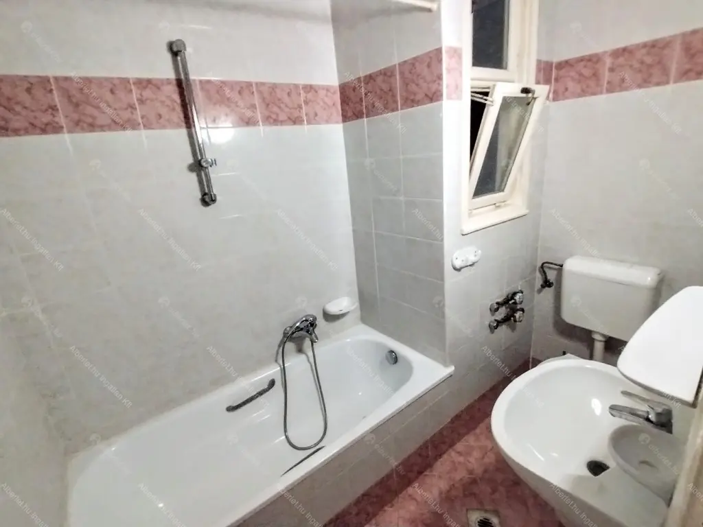 Kiadó albérlet 195000 Ft/hó áron: Budapest, XIII. kerület  Pannónia utca. Mérete: 40 nm, 1 szobás | Alberlet.hu - 6706696