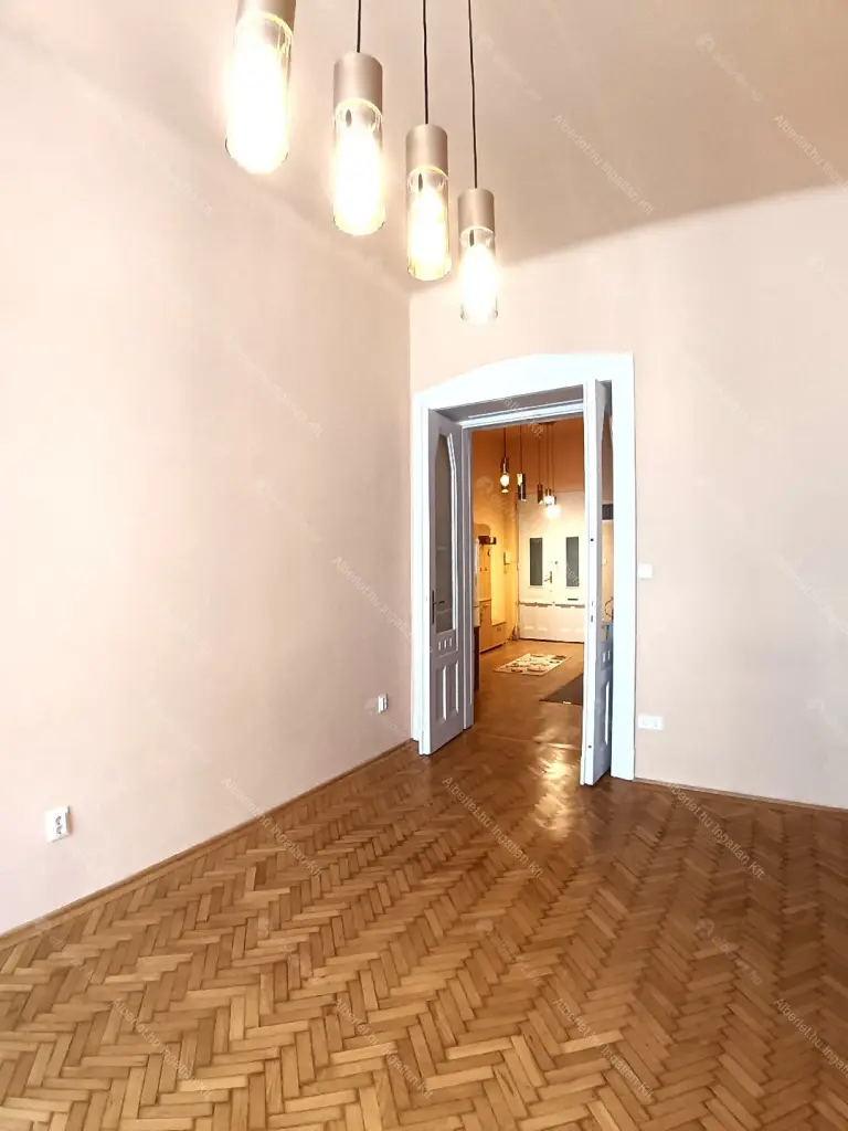 Kiadó albérlet 280000 Ft/hó áron: Budapest, XIII. kerület  Pannónia utca. Mérete: 52 nm, 1 szobás | Alberlet.hu - 6673283