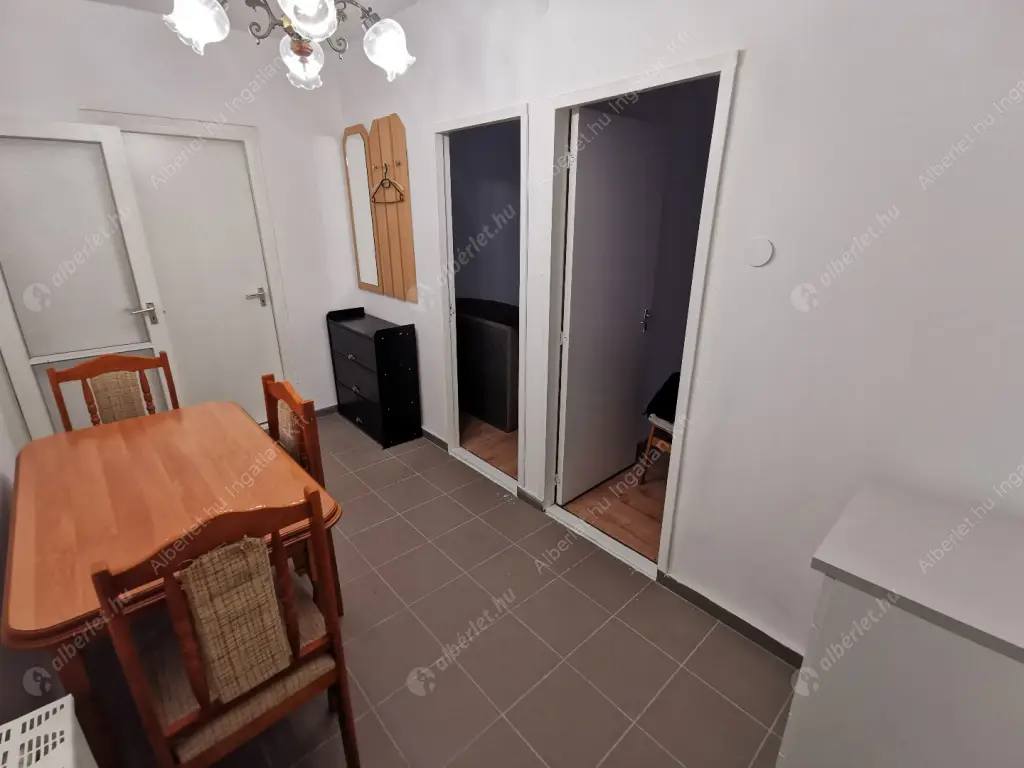 Kiadó albérlet 300000 Ft/hó áron: Budapest, XIII. kerület  Pannónia utca. Mérete: 58 nm, 1 szobás | Alberlet.hu - 6592620