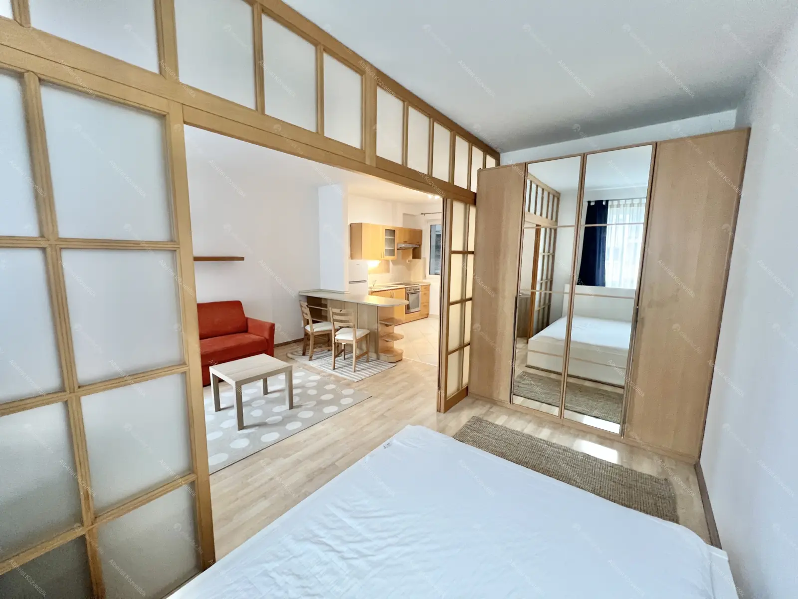 Kiadó albérlet 200000 Ft/hó áron: Budapest, XIII. kerület  Pap Károly utca. Mérete: 37 nm, 1 szobás | Alberlet.hu - 6658546