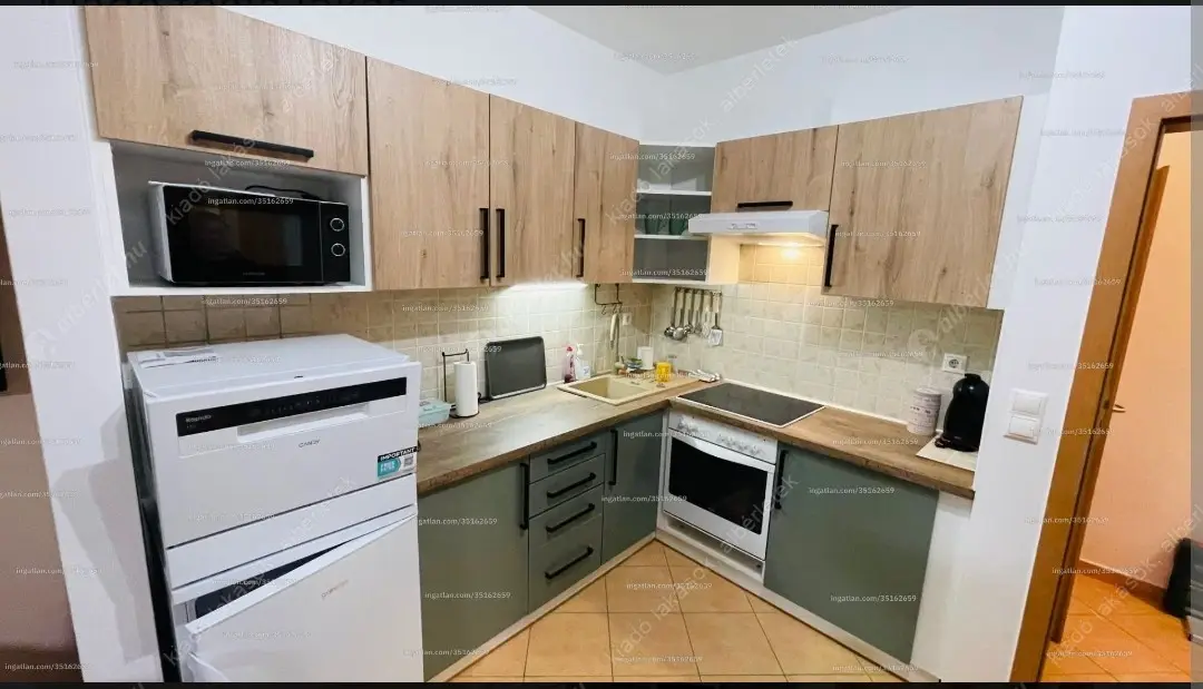 Kiadó albérlet 200000 Ft/hó áron: Budapest, XIII. kerület  Pap Károly utca. Mérete: 44 nm, 1 szobás | Alberlet.hu - 6618253