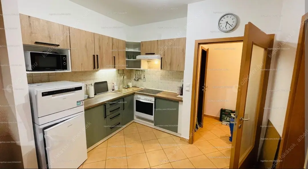 Kiadó albérlet 200000 Ft/hó áron: Budapest, XIII. kerület  Pap Károly utca. Mérete: 44 nm, 1 szobás | Alberlet.hu - 6618258