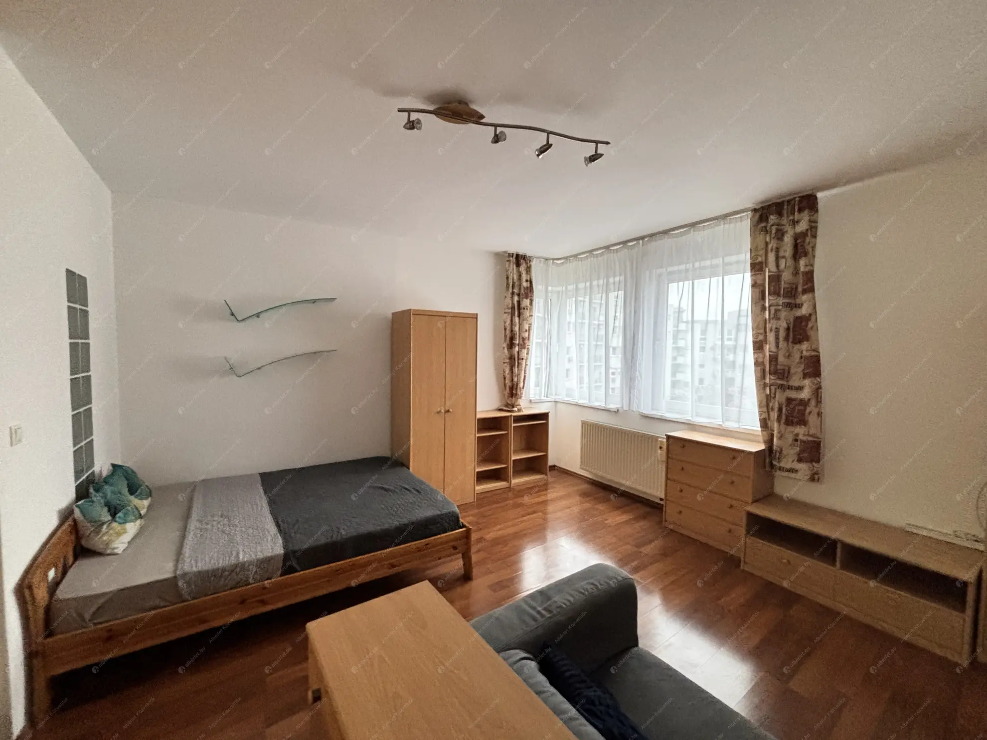 Kiadó albérlet 200000 Ft/hó áron: Budapest, XIII. kerület  Pap Károly utca. Mérete: 44 nm, 1 szobás | Alberlet.hu - 6636753