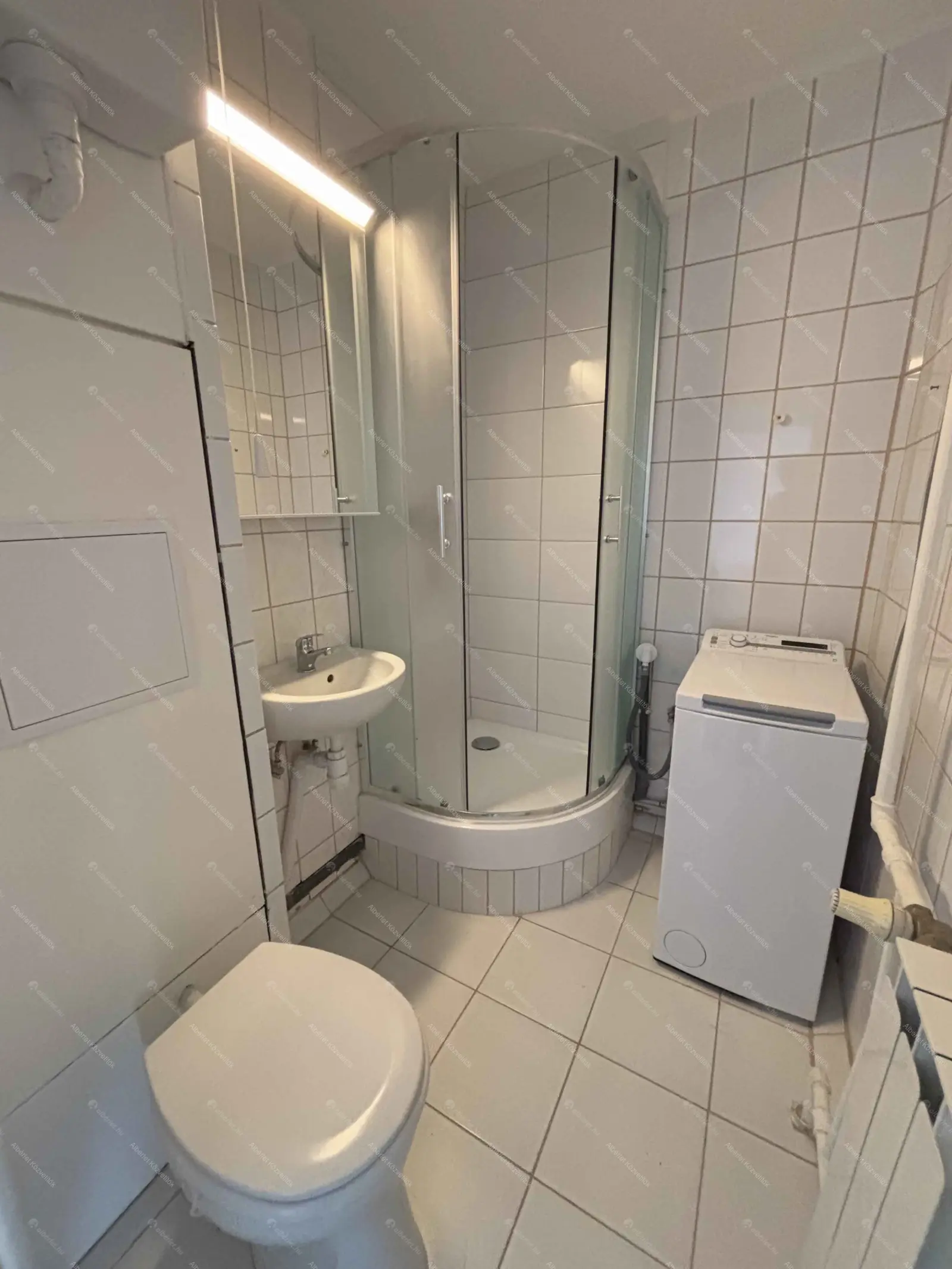 Kiadó albérlet 200000 Ft/hó áron: Budapest, XIII. kerület  Párkány utca. Mérete: 35 nm, 1 szobás | Alberlet.hu - 6683897