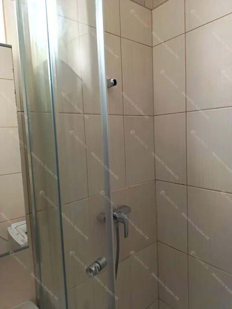 Kiadó albérlet 220000 Ft/hó áron: Budapest, XIII. kerület  Párkány utca. Mérete: 35 nm, 1 szobás | Alberlet.hu - 6698387