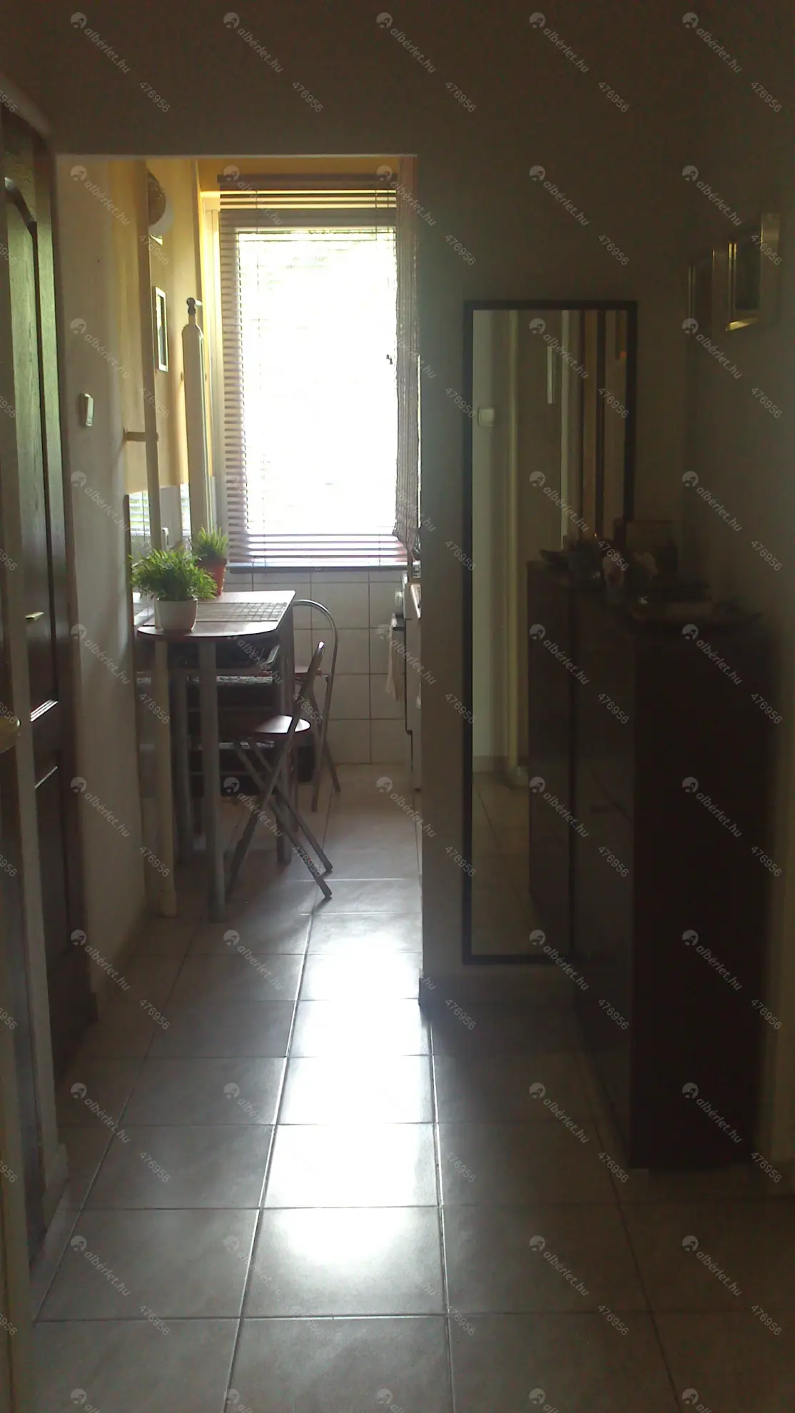 Kiadó albérlet 180000 Ft/hó áron: Budapest, XIII. kerület  Párkány utca. Mérete: 36 nm, 1 szobás | Alberlet.hu - 6622900