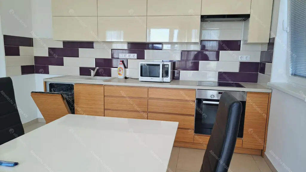 Kiadó albérlet 415000 Ft/hó áron: Budapest, XIII. kerület  Párkány utca. Mérete: 64 nm, 2 szobás | Alberlet.hu - 6701711