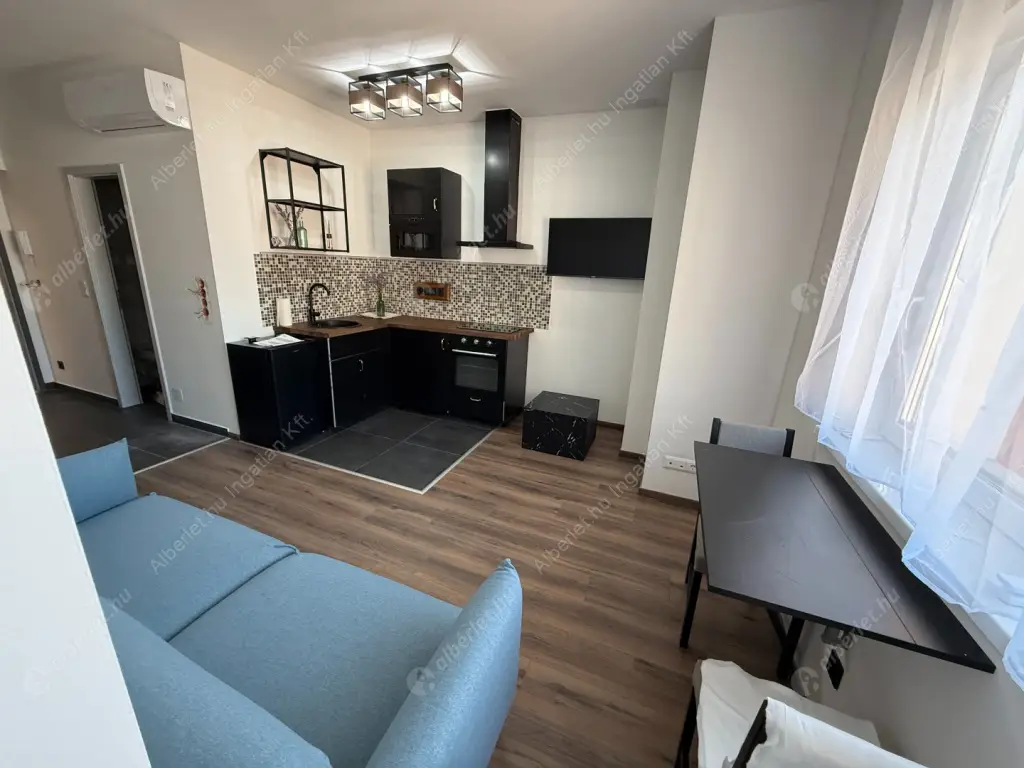 Kiadó albérlet 275000 Ft/hó áron: Budapest, XIII. kerület  Petneházy utca. Mérete: 31 nm, 1 szobás | Alberlet.hu - 6616241