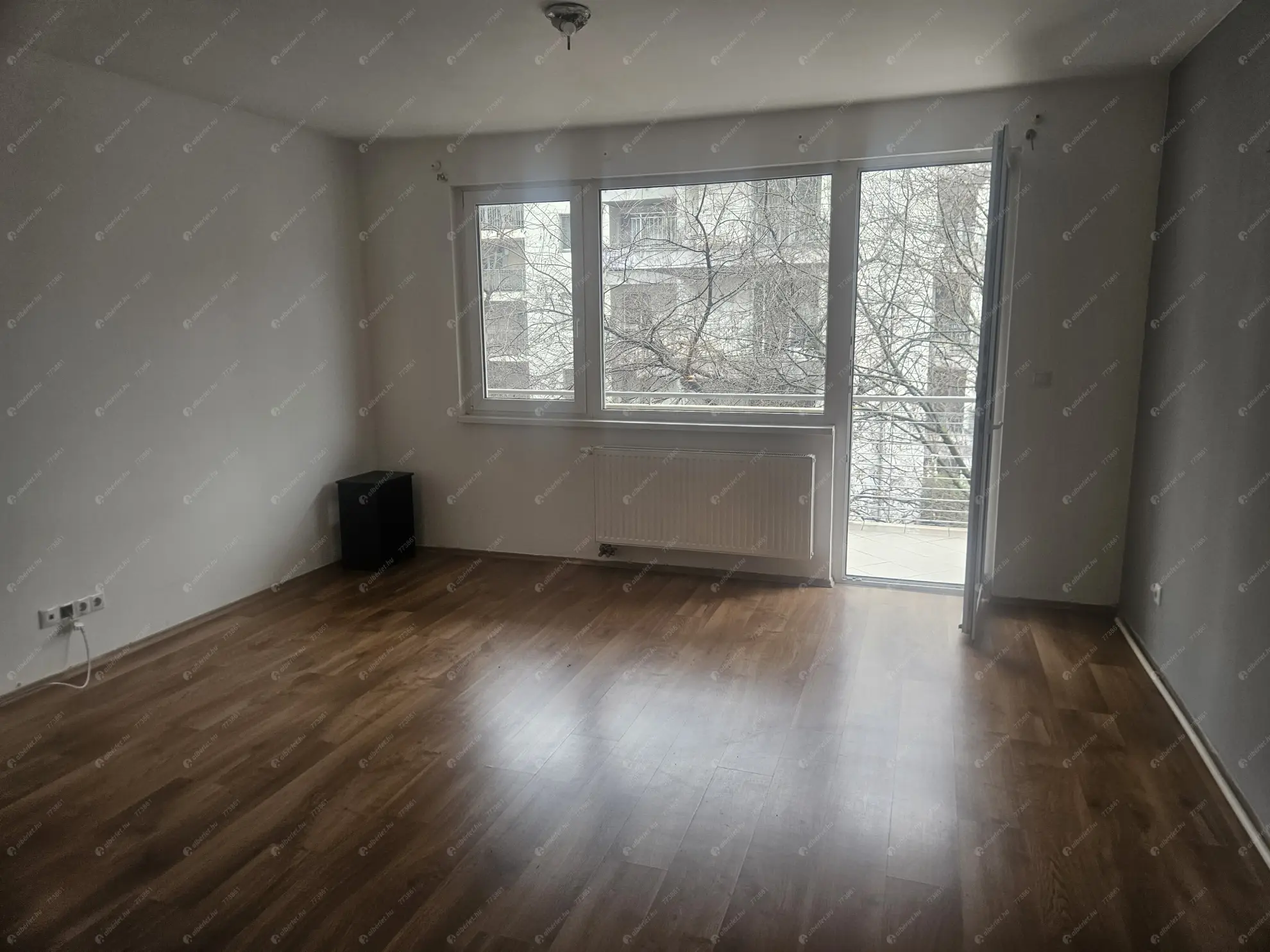 Kiadó albérlet 190000 Ft/hó áron: Budapest, XIII. kerület  Petneházy utca. Mérete: 33 nm, 1 szobás | Alberlet.hu - 6638694