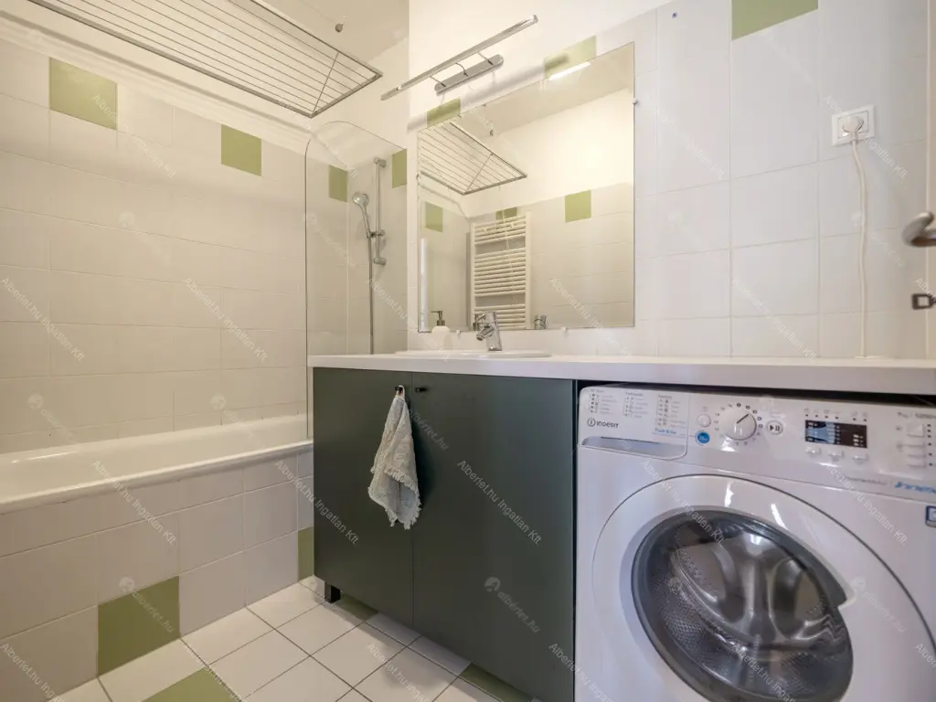 Kiadó albérlet 320000 Ft/hó áron: Budapest, XIII. kerület  Petneházy utca. Mérete: 45 nm, 2 szobás | Alberlet.hu - 6659959