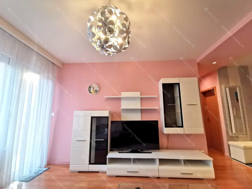 Kiadó albérlet 265000 Ft/hó áron: Budapest, XIII. kerület  Petneházy utca. Mérete: 47 nm, 2 szobás | Alberlet.hu - 6664967