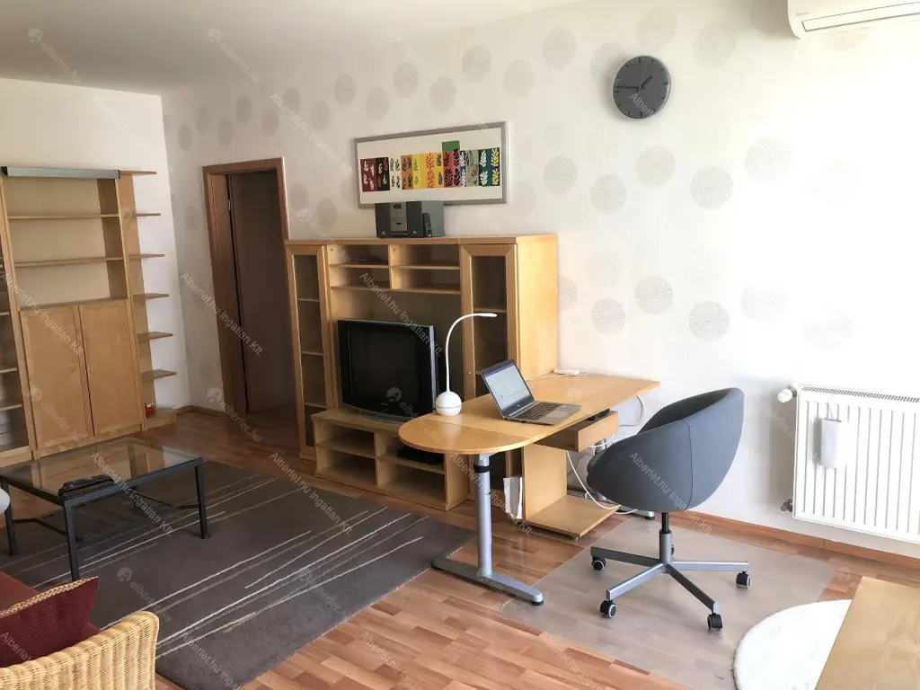 Kiadó albérlet 280000 Ft/hó áron: Budapest, XIII. kerület  Petneházy utca. Mérete: 51 nm, 2 szobás | Alberlet.hu - 6702713