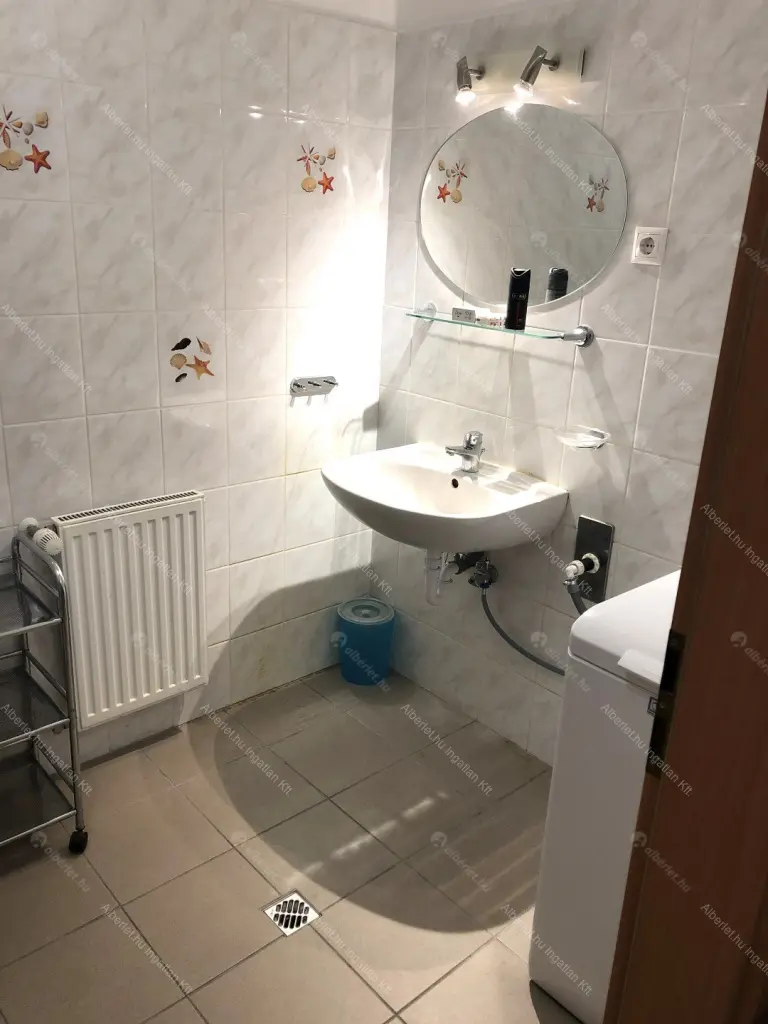 Kiadó albérlet 280000 Ft/hó áron: Budapest, XIII. kerület  Petneházy utca. Mérete: 51 nm, 2 szobás | Alberlet.hu - 6702718