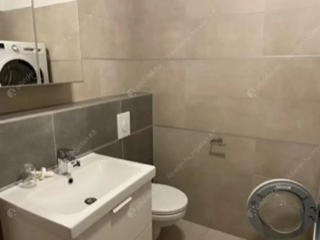 Kiadó albérlet 530000 Ft/hó áron: Budapest, XIII. kerület  Petneházy utca. Mérete: 82 nm, 4 szobás | Alberlet.hu - 6613679