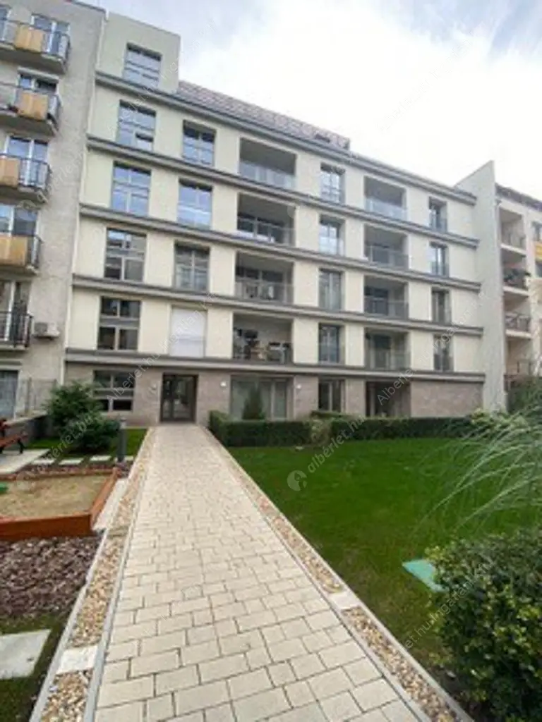 Kiadó albérlet 530000 Ft/hó áron: Budapest, XIII. kerület  Petneházy utca. Mérete: 82 nm, 4 szobás | Alberlet.hu - 6613685