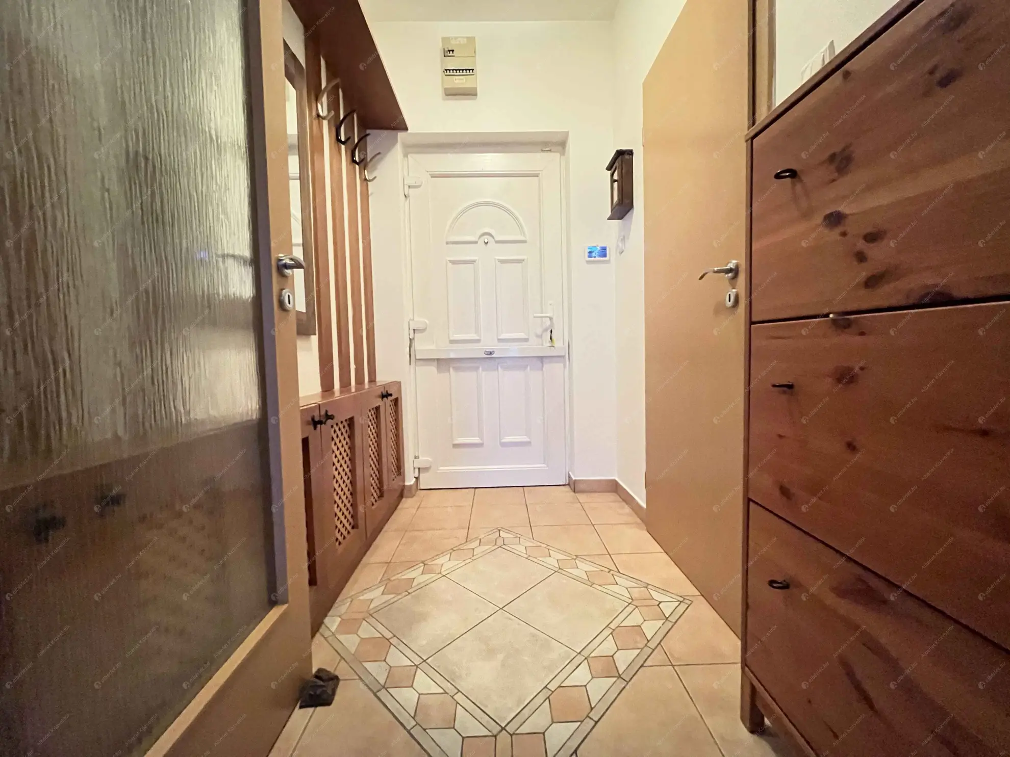 Kiadó albérlet 400000 Ft/hó áron: Budapest, XIII. kerület  Petneházy utca. Mérete: 90 nm, 2 szobás | Alberlet.hu - 6607013