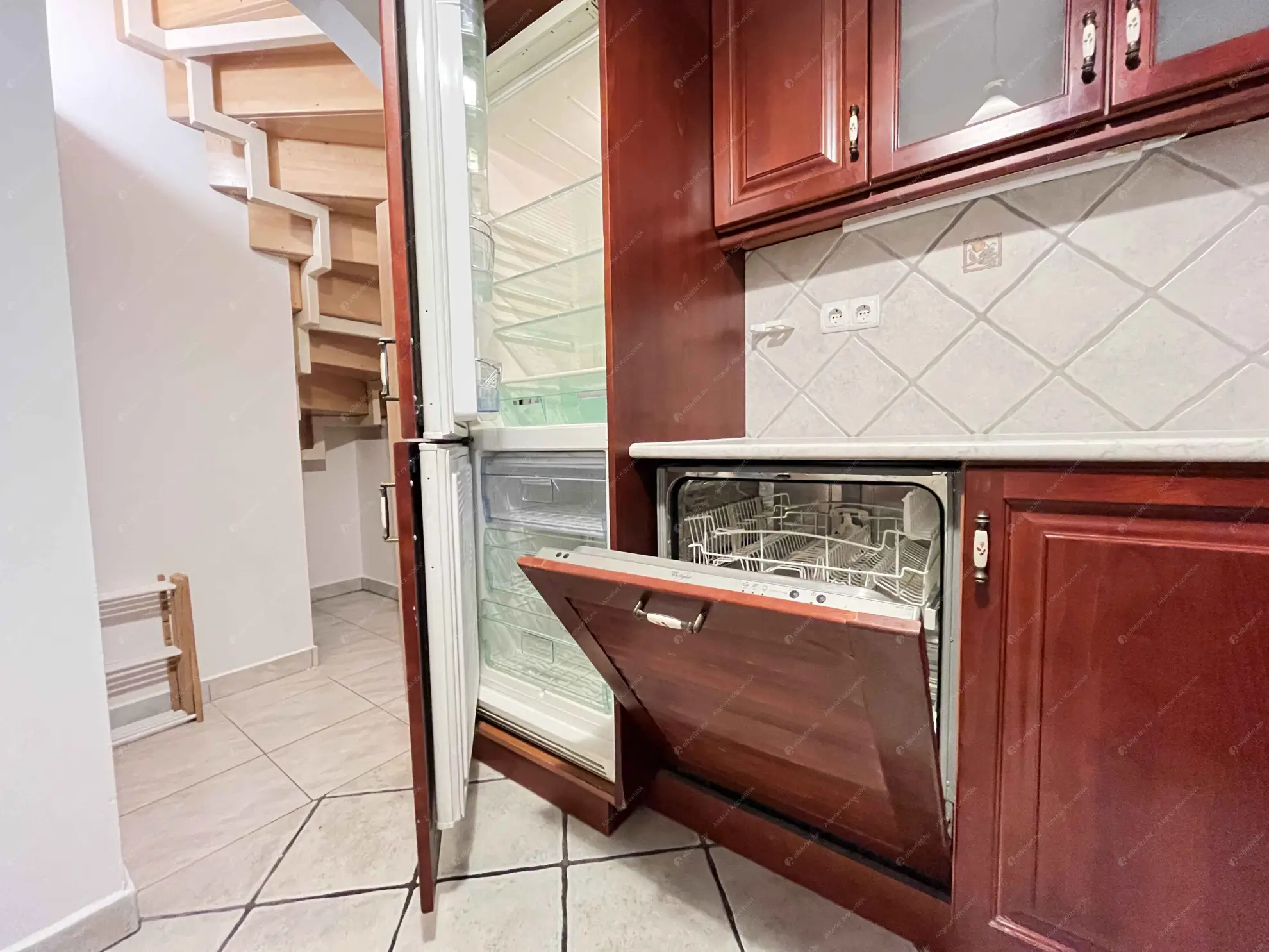 Kiadó albérlet 400000 Ft/hó áron: Budapest, XIII. kerület  Petneházy utca. Mérete: 90 nm, 2 szobás | Alberlet.hu - 6607014