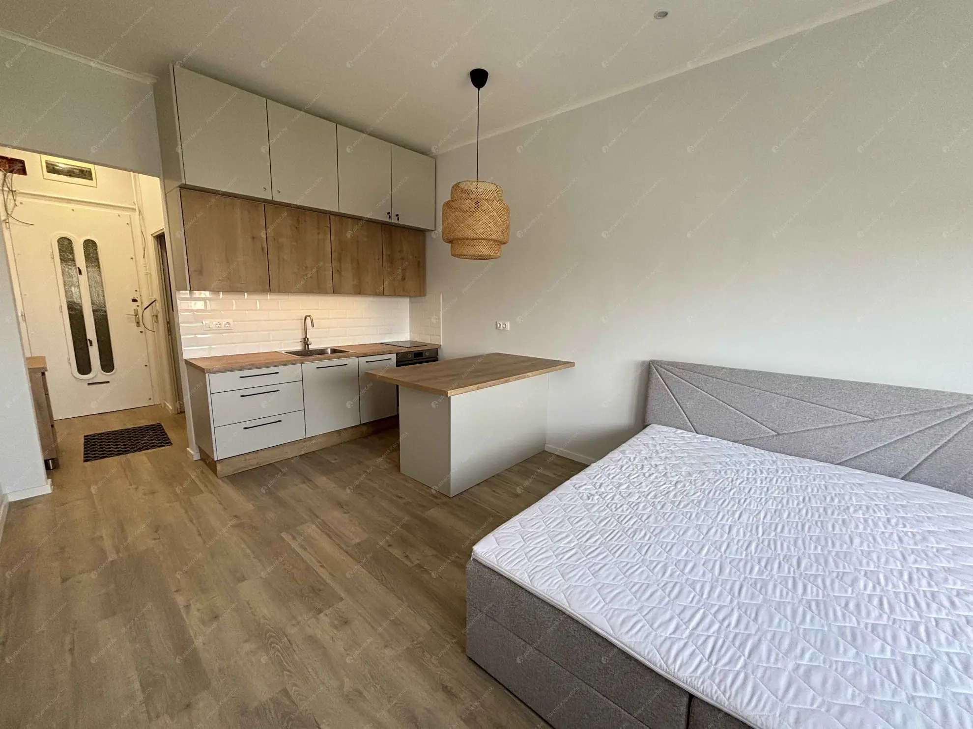 Kiadó albérlet 180000 Ft/hó áron: Budapest, XIII. kerület  Pozsonyi út. Mérete: 27 nm, 1 szobás | Alberlet.hu - 6593436