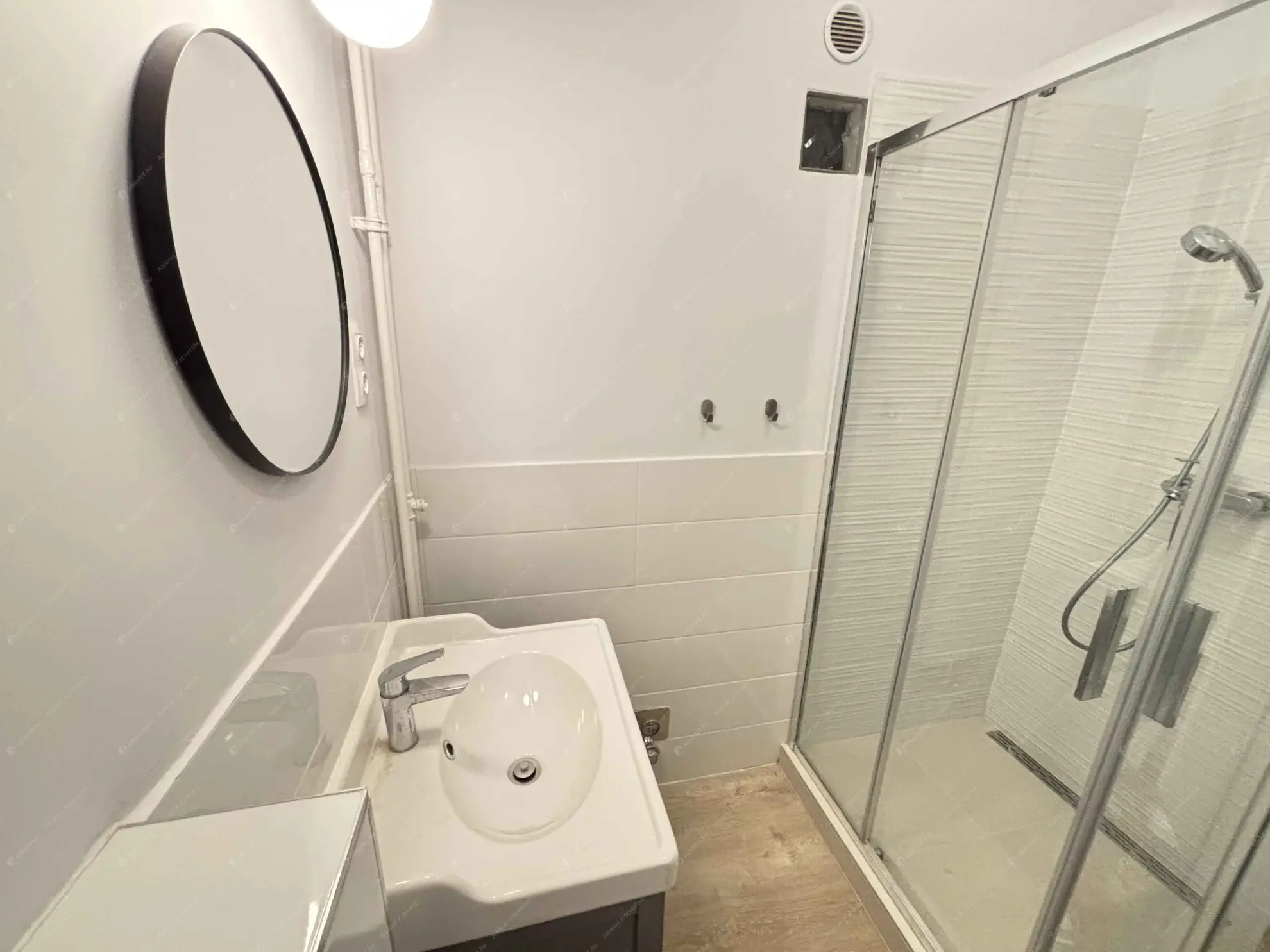 Kiadó albérlet 180000 Ft/hó áron: Budapest, XIII. kerület  Pozsonyi út. Mérete: 27 nm, 1 szobás | Alberlet.hu - 6593440