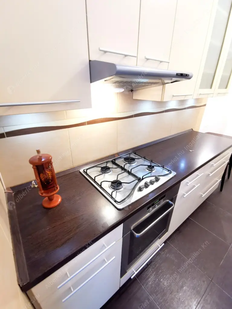 Kiadó albérlet 300000 Ft/hó áron: Budapest, XIII. kerület  Pozsonyi út. Mérete: 66 nm, 2 szobás | Alberlet.hu - 6638328