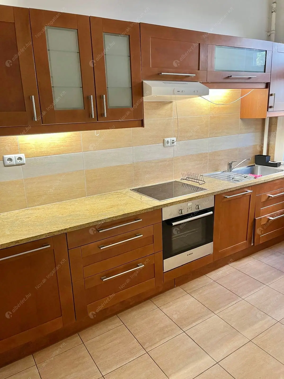 Kiadó albérlet 350000 Ft/hó áron: Budapest, XIII. kerület  Pozsonyi út. Mérete: 84 nm, 2 szobás | Alberlet.hu - 6584866