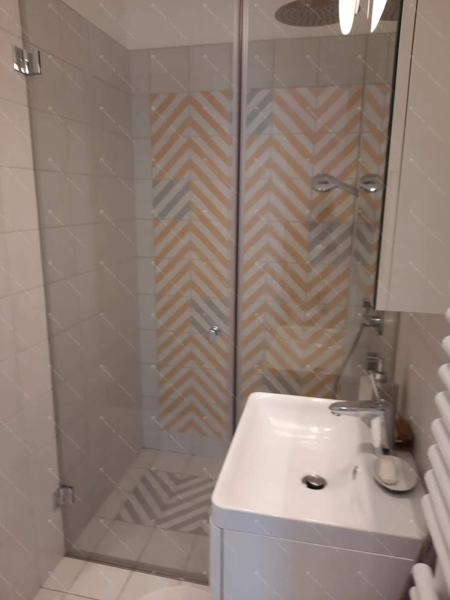 Kiadó albérlet 520000 Ft/hó áron: Budapest, XIII. kerület  Pozsonyi út. Mérete: 86 nm, 4 szobás | Alberlet.hu - 6569598