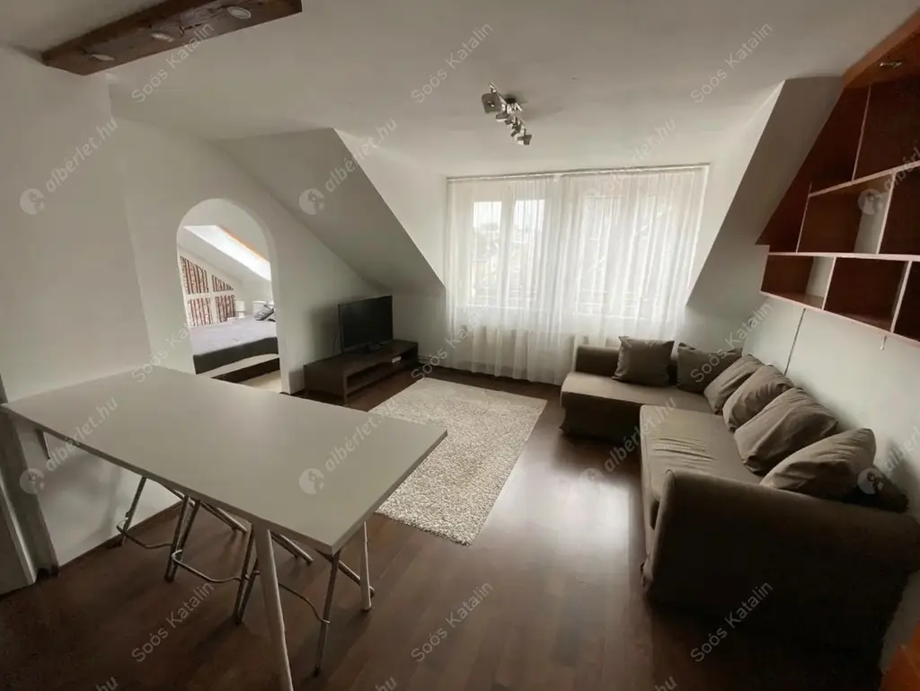 Kiadó albérlet 265000 Ft/hó áron: Budapest, XIII. kerület  Radnóti Miklós utca. Mérete: 35 nm, 1 szobás | Alberlet.hu - 6579066