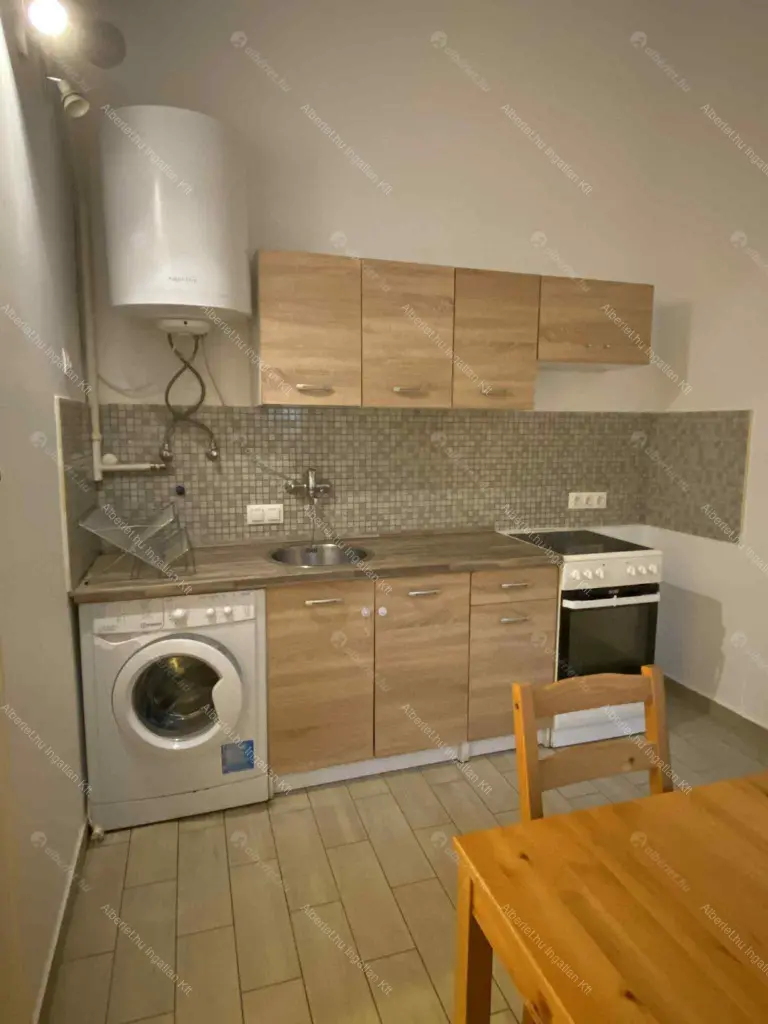 Kiadó albérlet 215000 Ft/hó áron: Budapest, XIII. kerület  Radnóti Miklós utca. Mérete: 58 nm, 2 szobás | Alberlet.hu - 6675401