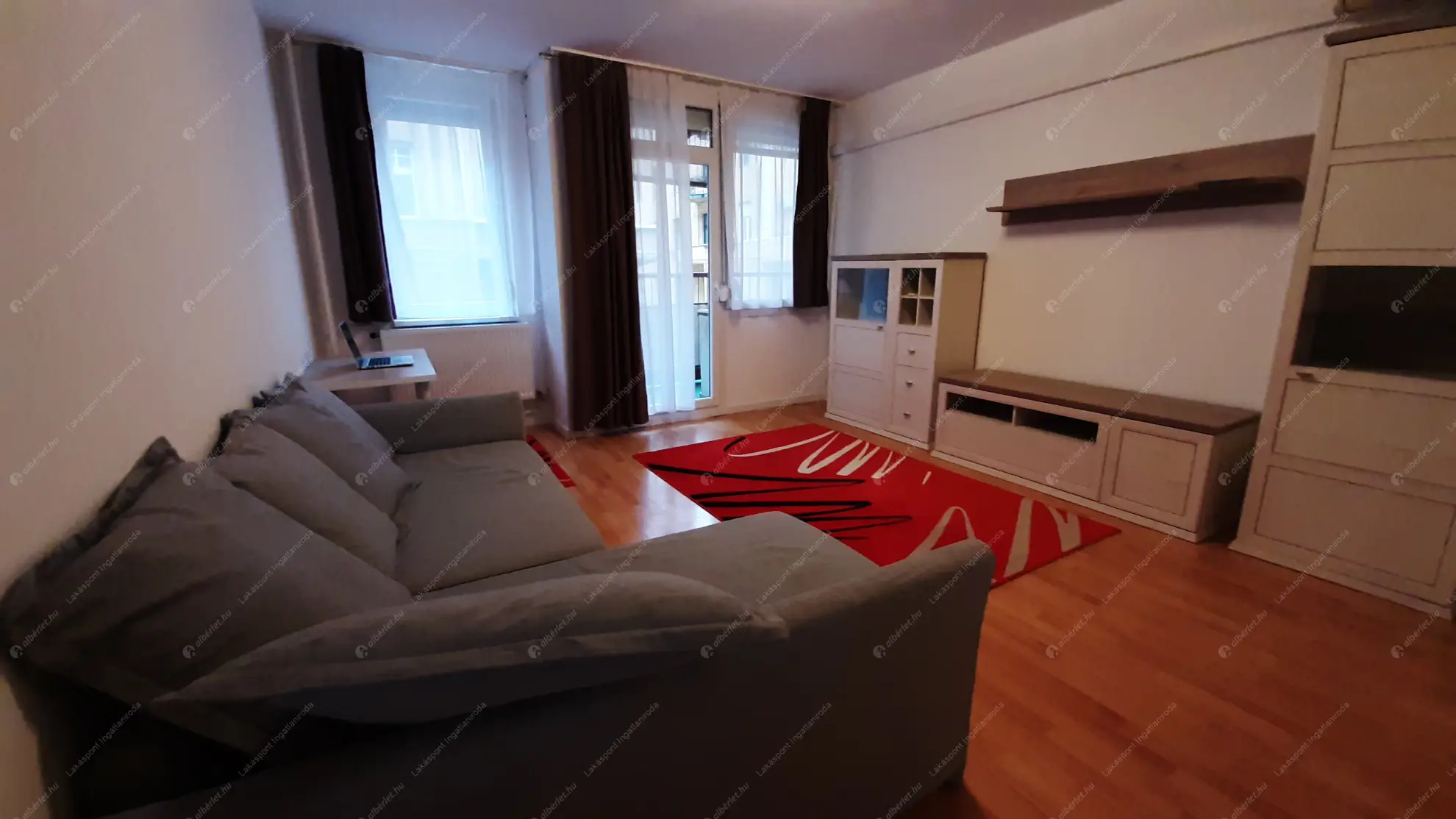 Kiadó albérlet 350000 Ft/hó áron: Budapest, XIII. kerület  Radnóti Miklós utca. Mérete: 65 nm, 2 szobás | Alberlet.hu - 6599378