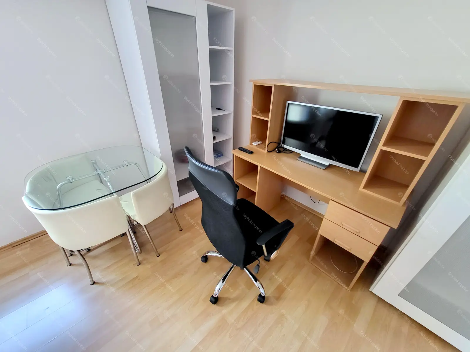 Kiadó albérlet 180000 Ft/hó áron: Budapest, XIII. kerület  Raoul Wallenberg utca. Mérete: 31 nm, 1 szobás | Alberlet.hu - 6692376