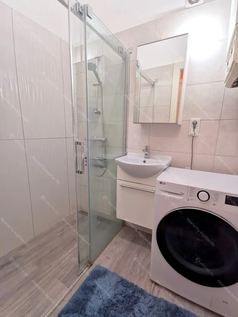 Kiadó albérlet 340000 Ft/hó áron: Budapest, XIII. kerület  Raoul Wallenberg utca. Mérete: 61 nm, 2 szobás | Alberlet.hu - 6647375