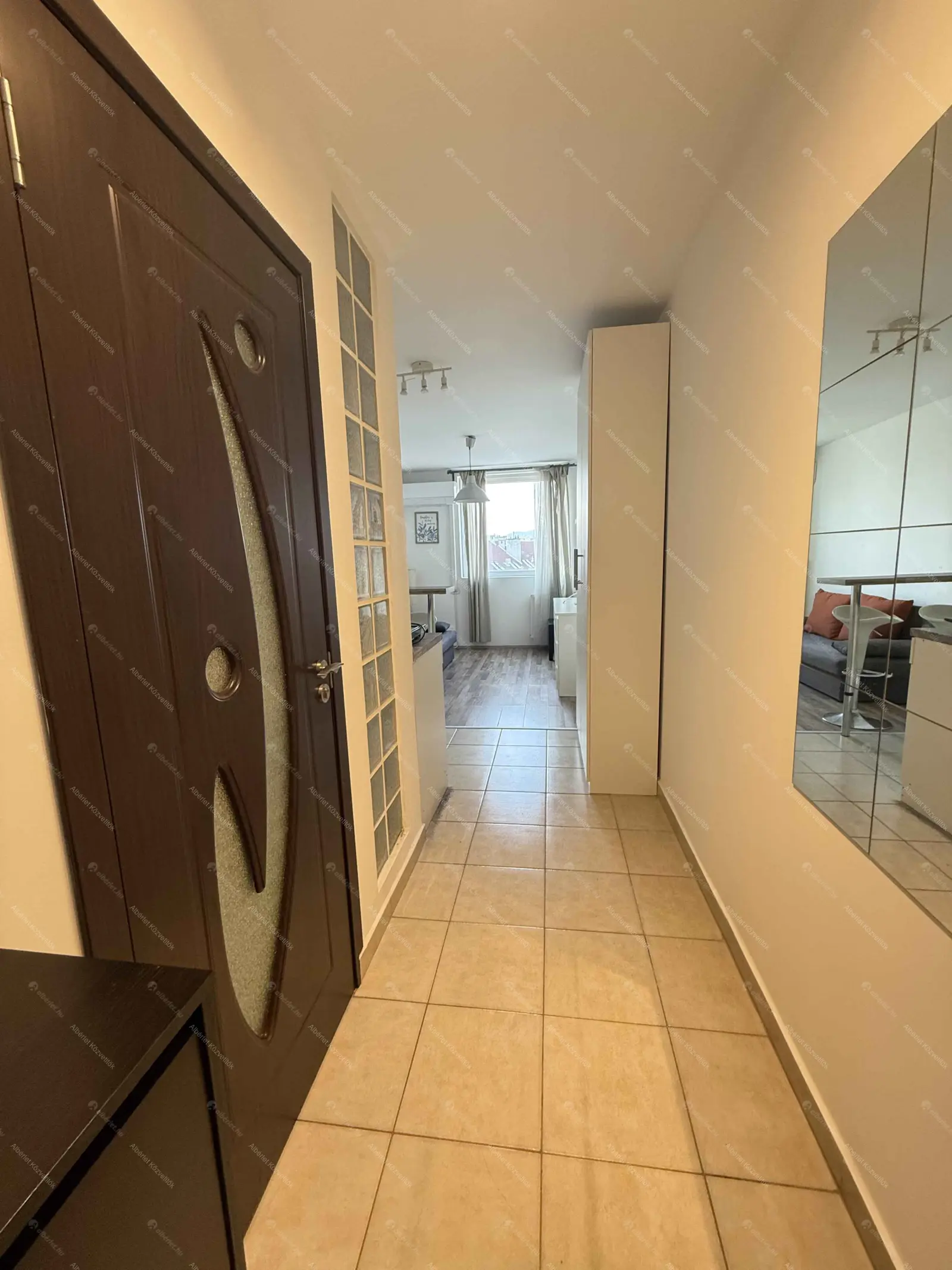 Kiadó albérlet 125000 Ft/hó áron: Budapest, XIII. kerület  Reitter Ferenc utca. Mérete: 30 nm, 1 szobás | Alberlet.hu - 6697830