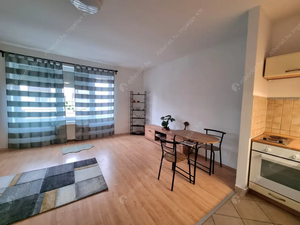 Kiadó albérlet 199000 Ft/hó áron: Budapest, XIII. kerület  Reitter Ferenc utca. Mérete: 38 nm, 2 szobás | Alberlet.hu - 6572253