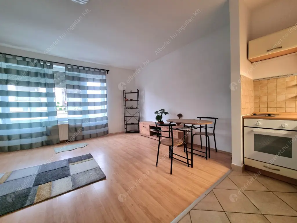 Kiadó albérlet 199000 Ft/hó áron: Budapest, XIII. kerület  Reitter Ferenc utca. Mérete: 38 nm, 2 szobás | Alberlet.hu - 6572258