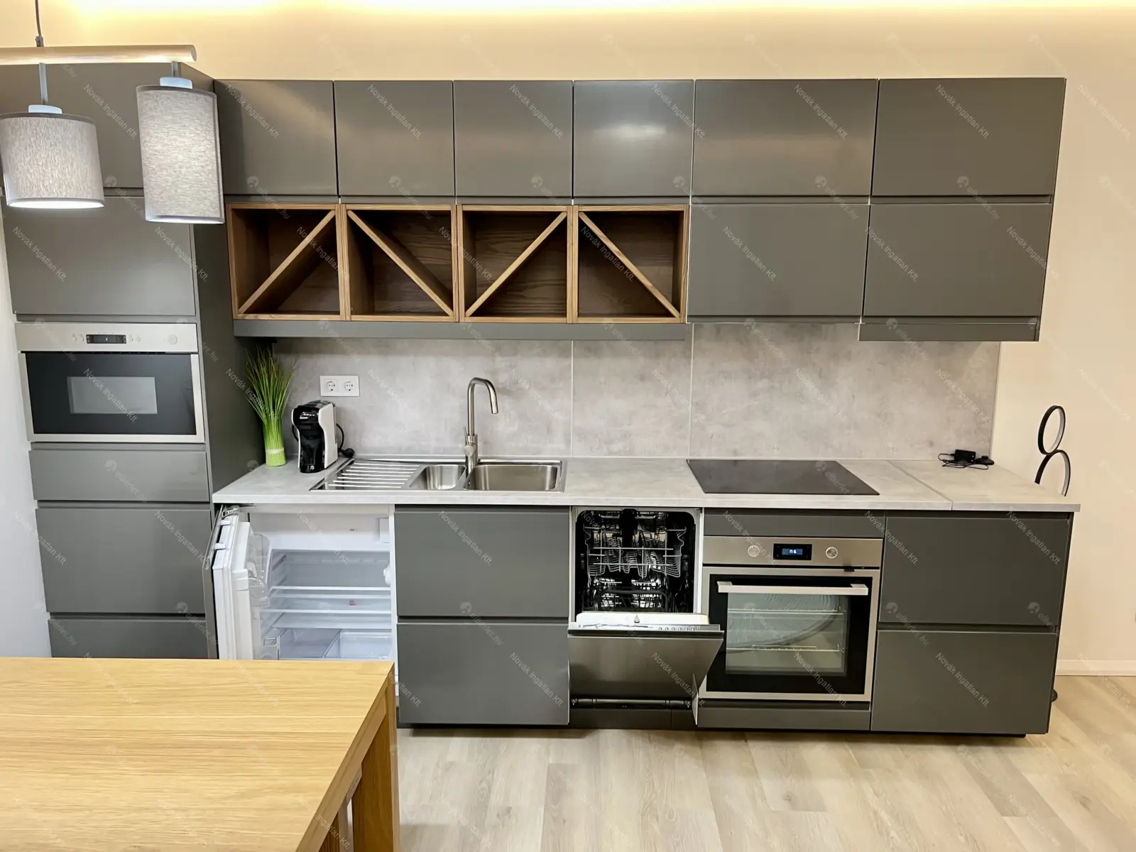 Kiadó albérlet 250000 Ft/hó áron: Budapest, XIII. kerület  Róbert Károly körút. Mérete: 37 nm, 1 szobás | Alberlet.hu - 6654879