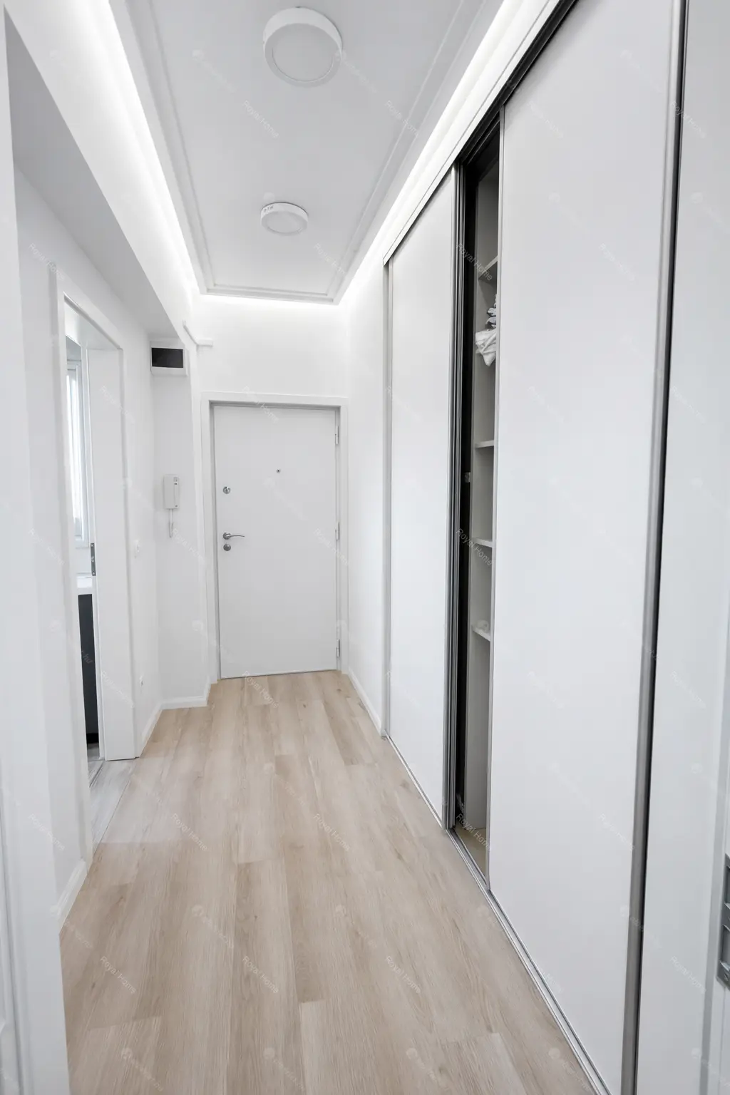 Kiadó albérlet 250000 Ft/hó áron: Budapest, XIII. kerület  Róbert Károly körút. Mérete: 37 nm, 1 szobás | Alberlet.hu - 6677771