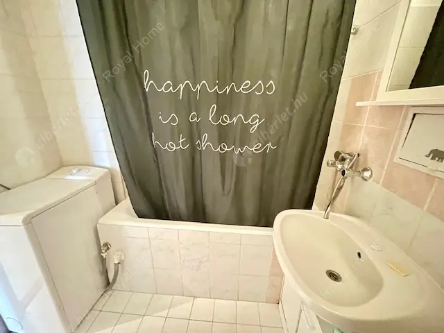 Kiadó albérlet 185000 Ft/hó áron: Budapest, XIII. kerület  Róbert Károly körút. Mérete: 40 nm, 1 szobás | Alberlet.hu - 6630463