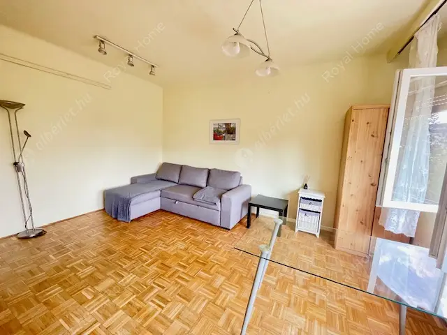 Kiadó albérlet 185000 Ft/hó áron: Budapest, XIII. kerület  Róbert Károly körút. Mérete: 40 nm, 1 szobás | Alberlet.hu - 6630468