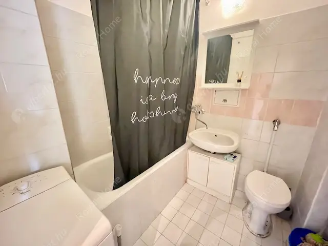 Kiadó albérlet 185000 Ft/hó áron: Budapest, XIII. kerület  Róbert Károly körút. Mérete: 40 nm, 1 szobás | Alberlet.hu - 6630470