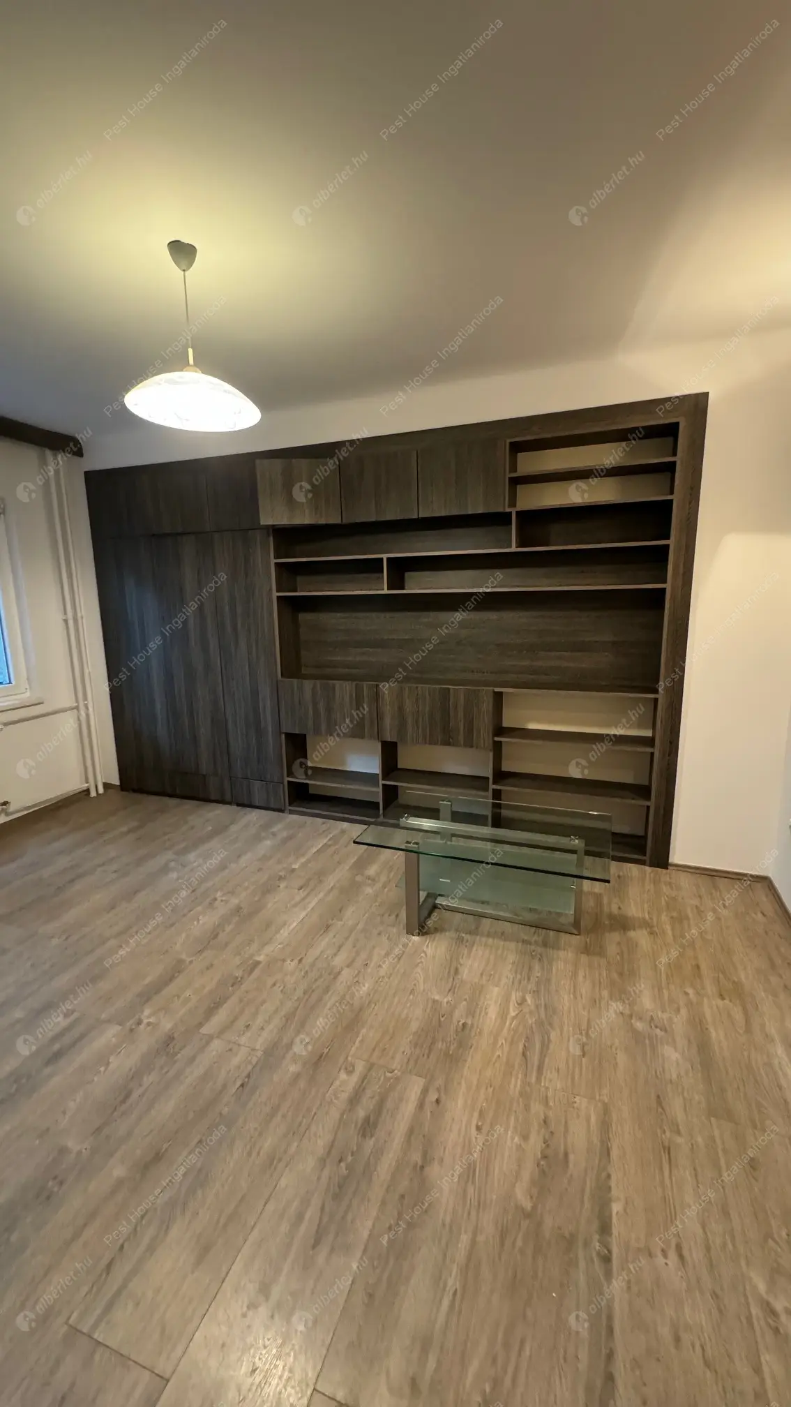 Kiadó albérlet 220000 Ft/hó áron: Budapest, XIII. kerület  Róbert Károly körút. Mérete: 43 nm, 2 szobás | Alberlet.hu - 6572601