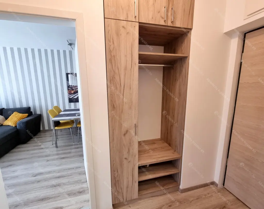 Kiadó albérlet 280000 Ft/hó áron: Budapest, XIII. kerület  Róbert Károly körút. Mérete: 45 nm, 2 szobás | Alberlet.hu - 6687229