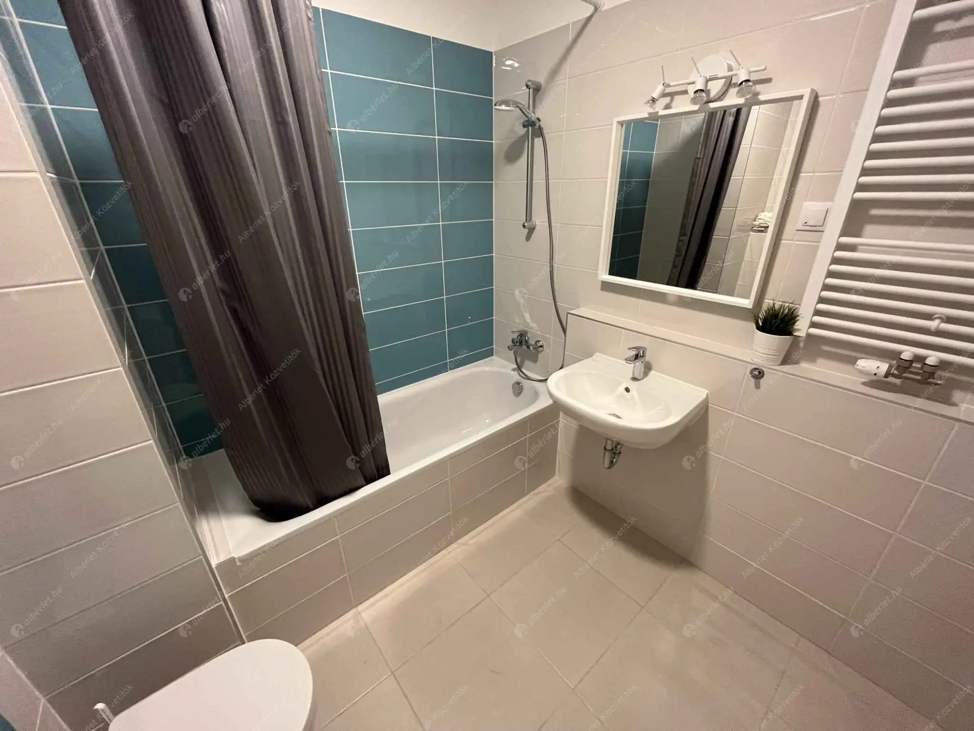 Kiadó albérlet 250000 Ft/hó áron: Budapest, XIII. kerület  Róbert Károly körút. Mérete: 46 nm, 1 szobás | Alberlet.hu - 6605146