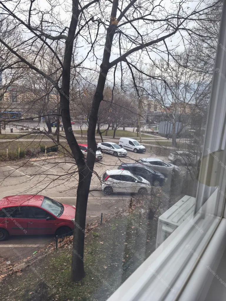 Kiadó albérlet 220000 Ft/hó áron: Budapest, XIII. kerület  Róbert Károly körút. Mérete: 46 nm, 1 szobás | Alberlet.hu - 6665342