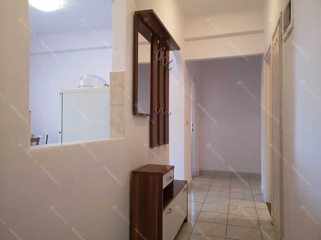 Kiadó albérlet 200000 Ft/hó áron: Budapest, XIII. kerület  Róbert Károly körút. Mérete: 59 nm, 2 szobás | Alberlet.hu - 6712522