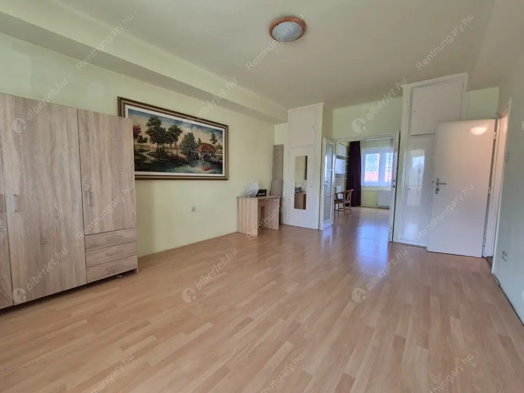 Kiadó albérlet 250000 Ft/hó áron: Budapest, XIII. kerület  Róbert Károly körút. Mérete: 61 nm, 2 szobás | Alberlet.hu - 6593169