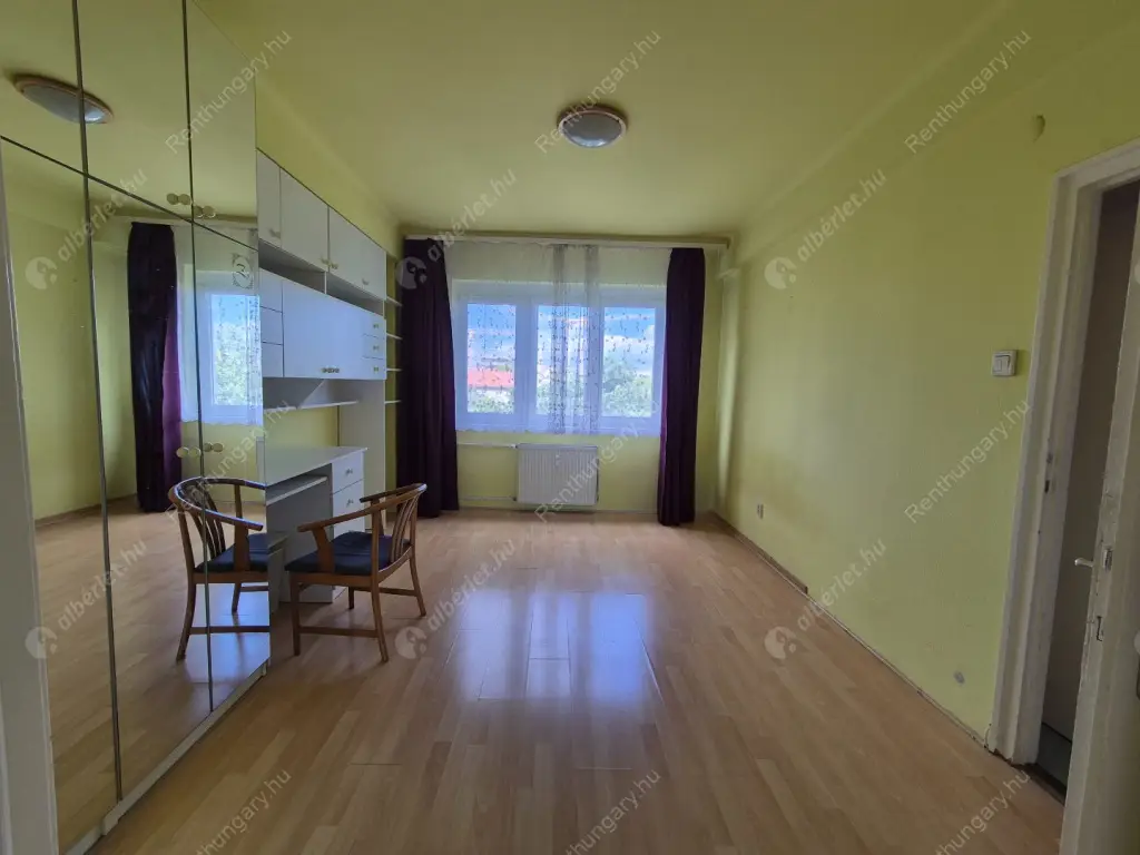 Kiadó albérlet 250000 Ft/hó áron: Budapest, XIII. kerület  Róbert Károly körút. Mérete: 61 nm, 2 szobás | Alberlet.hu - 6593172