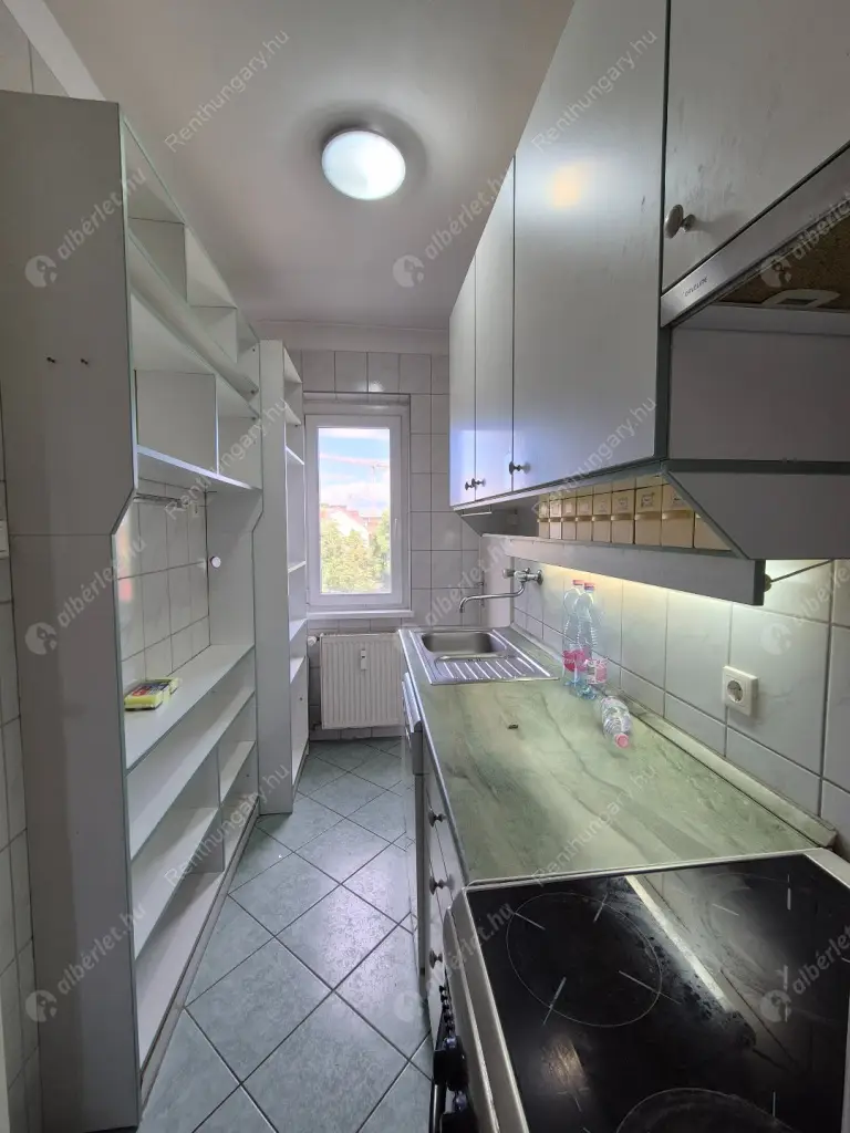 Kiadó albérlet 250000 Ft/hó áron: Budapest, XIII. kerület  Róbert Károly körút. Mérete: 61 nm, 2 szobás | Alberlet.hu - 6593178