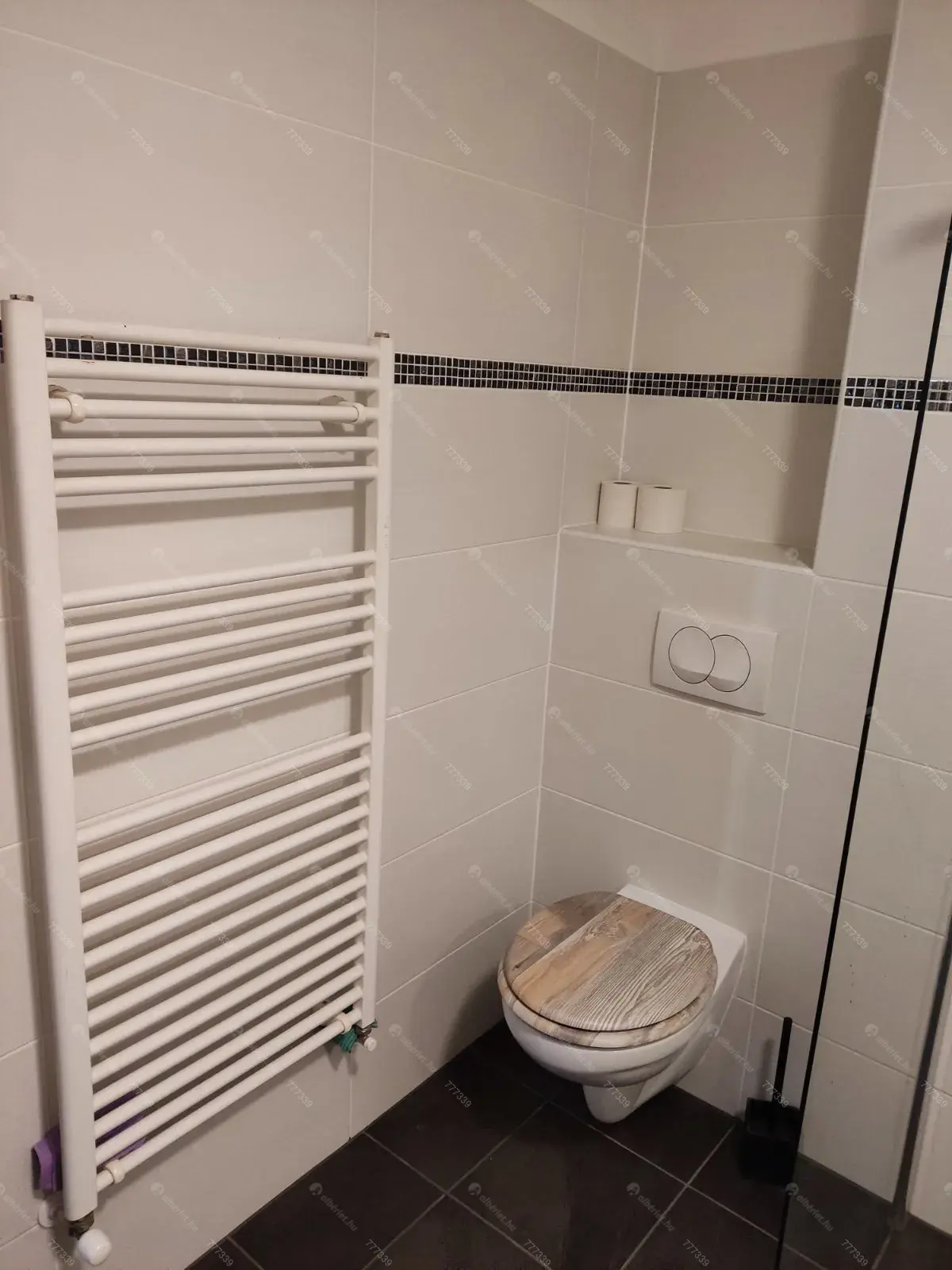 Kiadó albérlet 280000 Ft/hó áron: Budapest, XIII. kerület   Rokolya . Mérete: 52 nm, 2 szobás | Alberlet.hu - 6705549