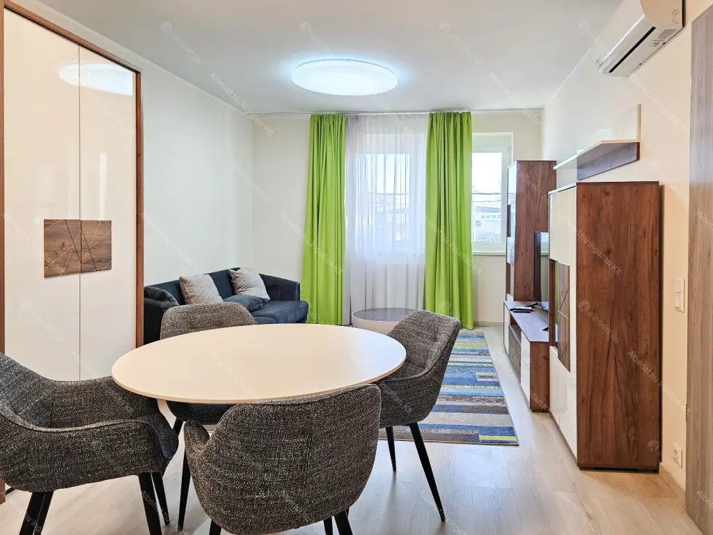 Kiadó albérlet 330000 Ft/hó áron: Budapest, XIII. kerület  Röppentyű utca. Mérete: 43 nm, 2 szobás | Alberlet.hu - 6666602