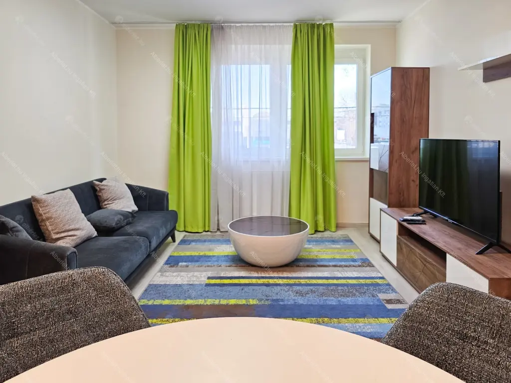 Kiadó albérlet 330000 Ft/hó áron: Budapest, XIII. kerület  Röppentyű utca. Mérete: 43 nm, 2 szobás | Alberlet.hu - 6666827